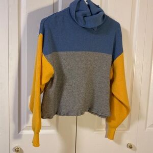 Super cute turtle neck!